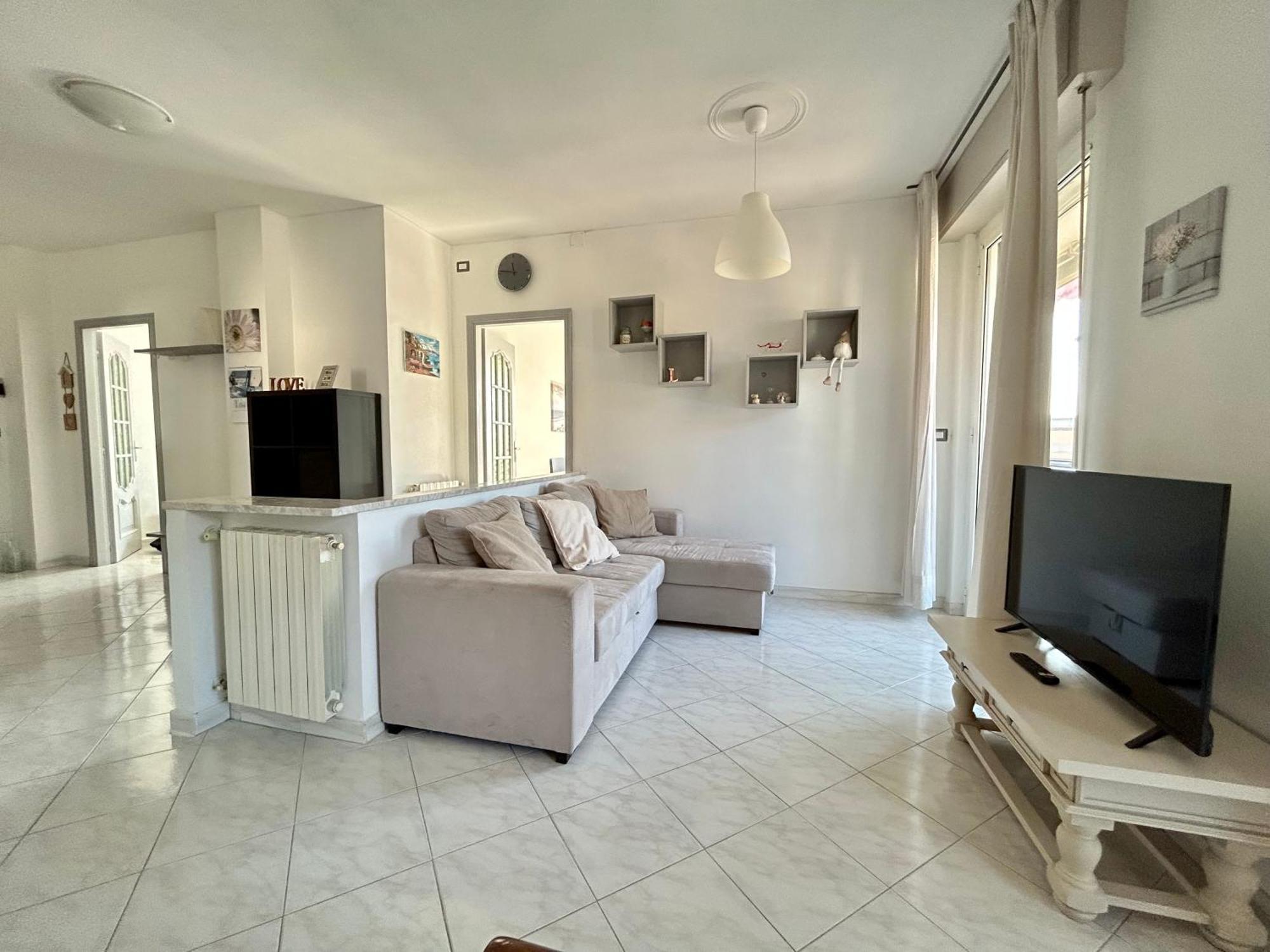 Lmhouse Apartment Arma di Taggia Luaran gambar